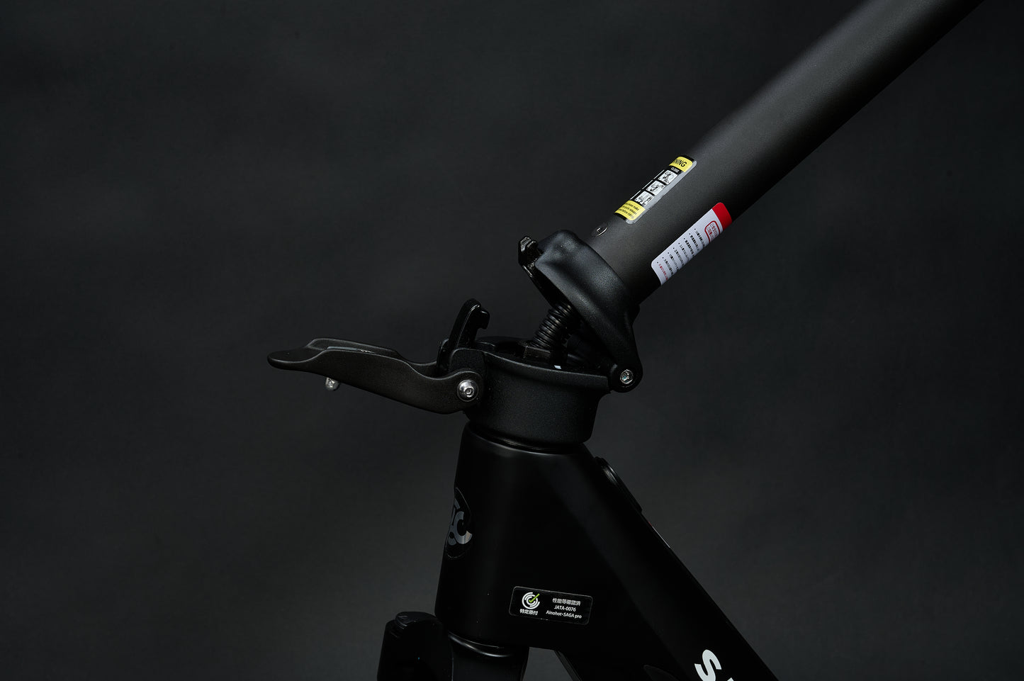 AINOHOT SAGA pro│電動キックボード