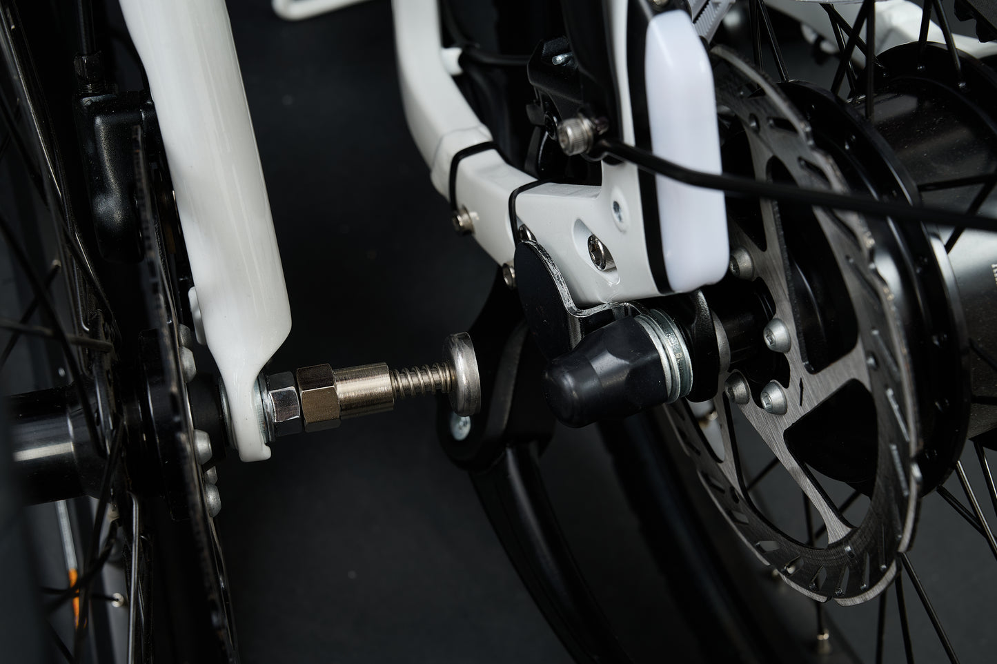 AINOHOT amoru P20｜電動アシスト付き自転車