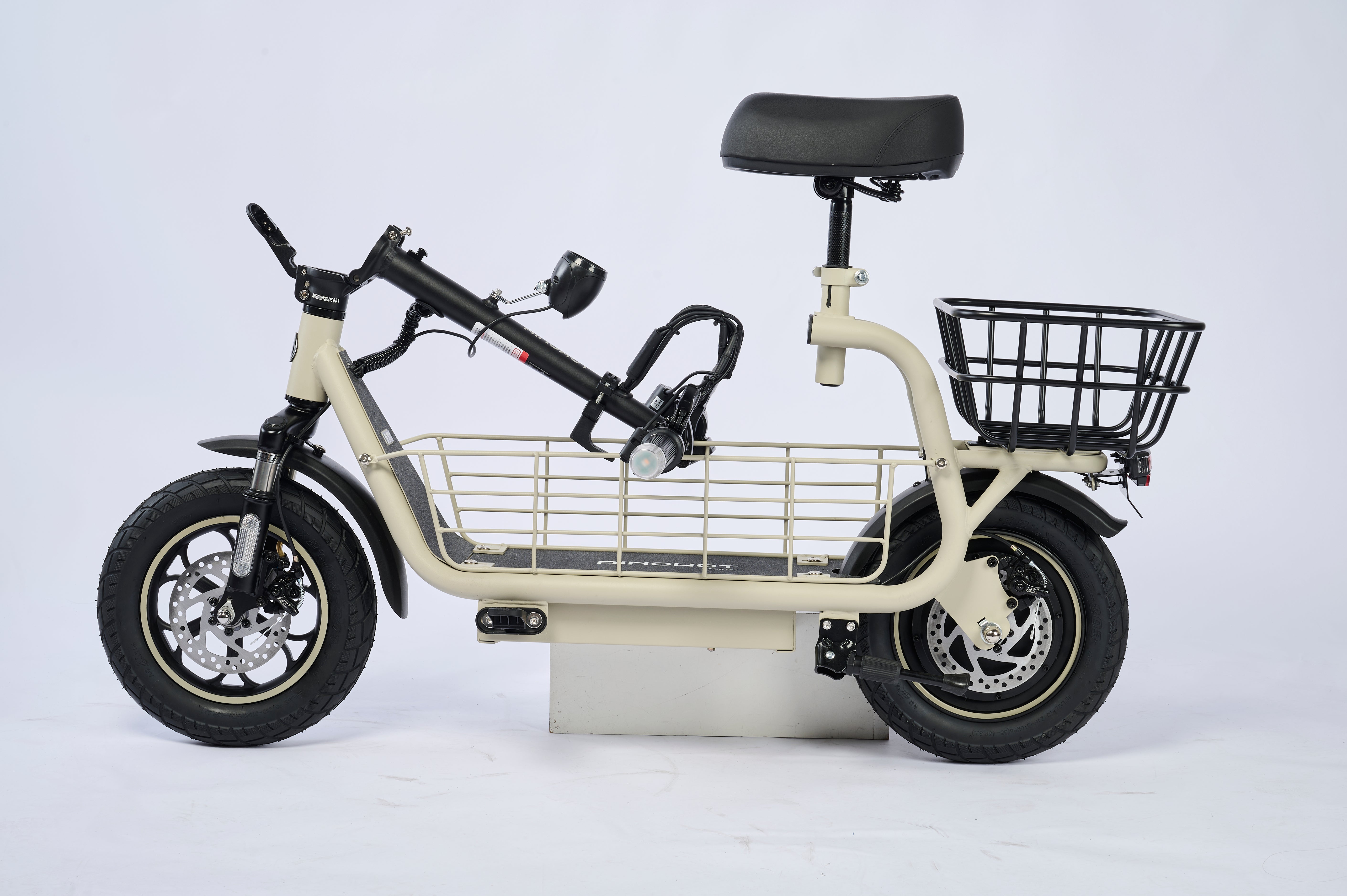 バイク AINO HOT Eco Go 早割】AINOHOT SAGA go | 特定小型原動機付自転車 – AINOHOT公式サイト