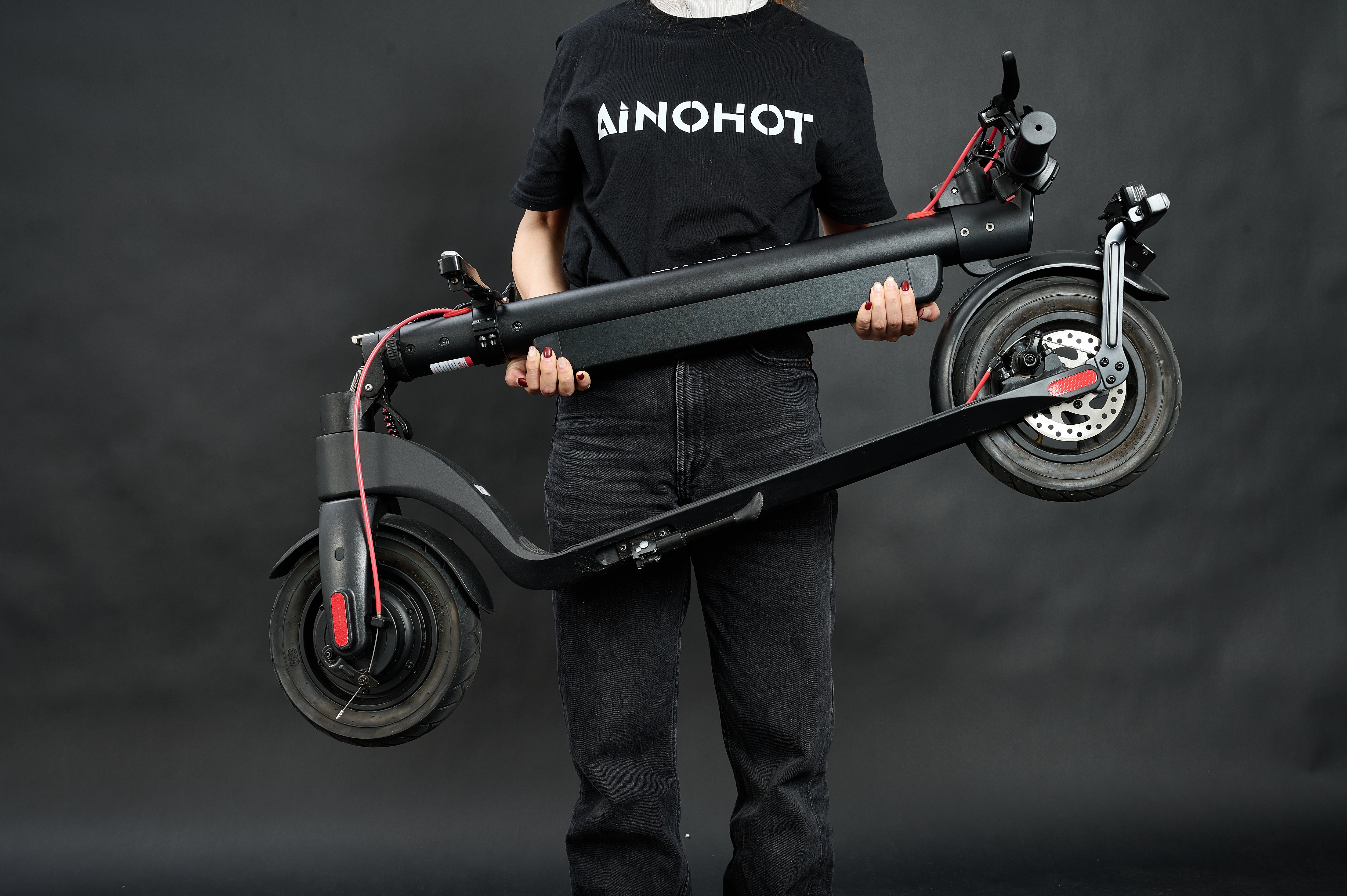 AINOHOT s07 バッテリーと充電器と保管バッグ ※本体は付いてない AINOHOT S07｜ 電動キックボード | 特定小型原付 98,800円 免許不要