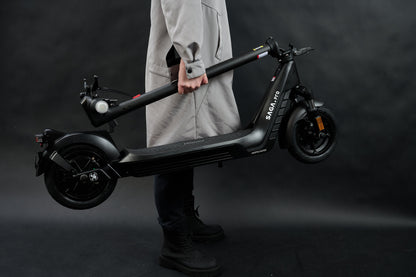 AINOHOT SAGA pro│電動キックボード