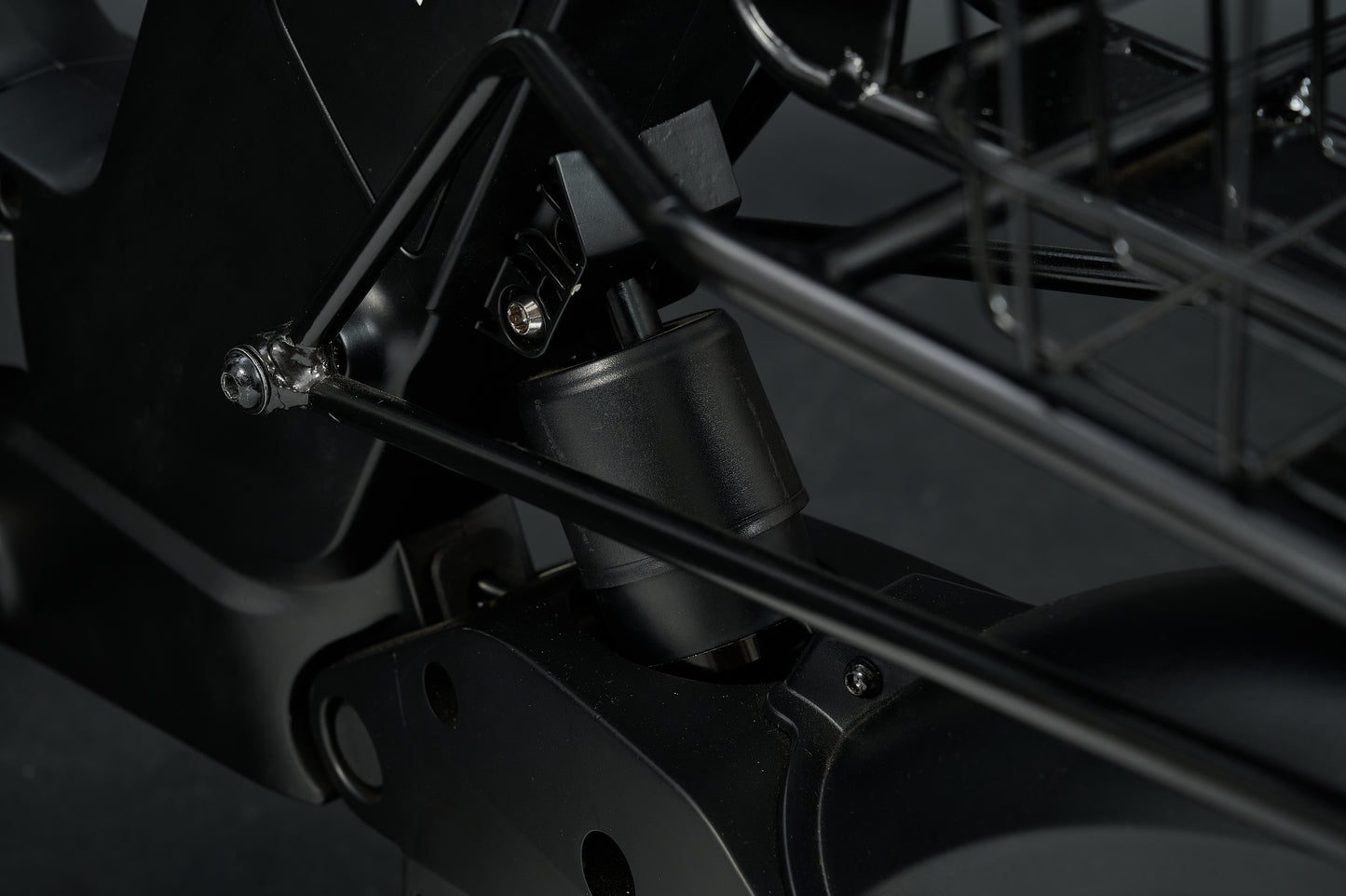 AINOHOT SAGA one│特定小型原動機付自転車