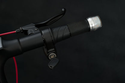 AINOHOT SAGA suv│電動キックボード