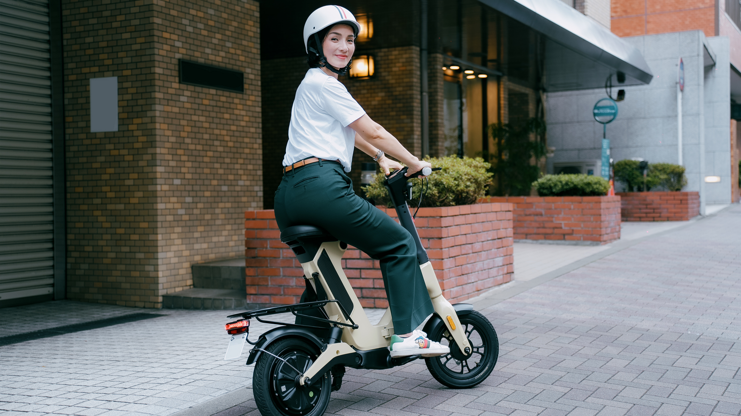 SAGA one│特定小型原動機付自転車 | 免許不要の電動バイク 公道 SAGA one│特定小型原動機付自転車 | 免許不要の電動バイク 公道