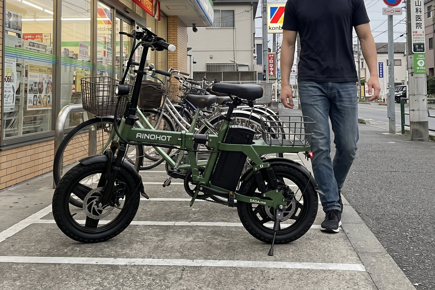 街中に馴染むデザインの特定小型原付 SAGA mo カーキ
